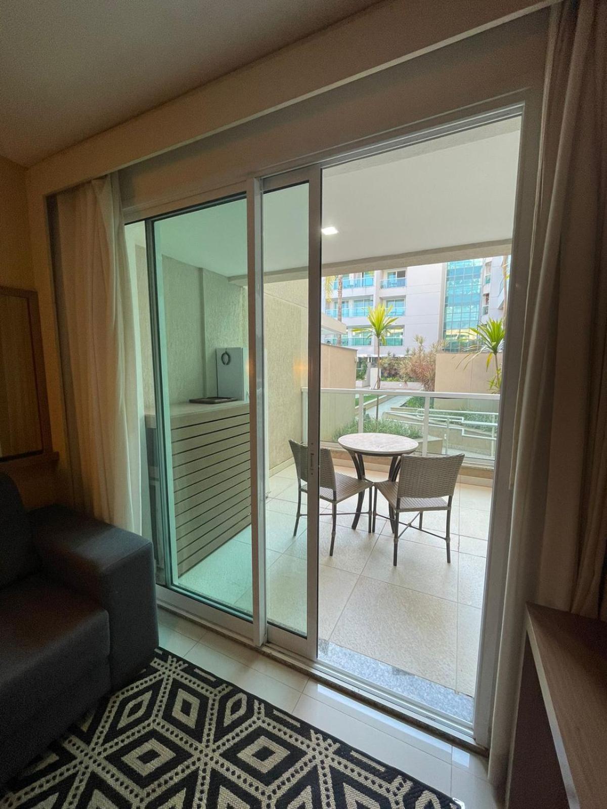 Estiloso Flat Brisas Do Lago Com Terraco Brasília Exteriör bild
